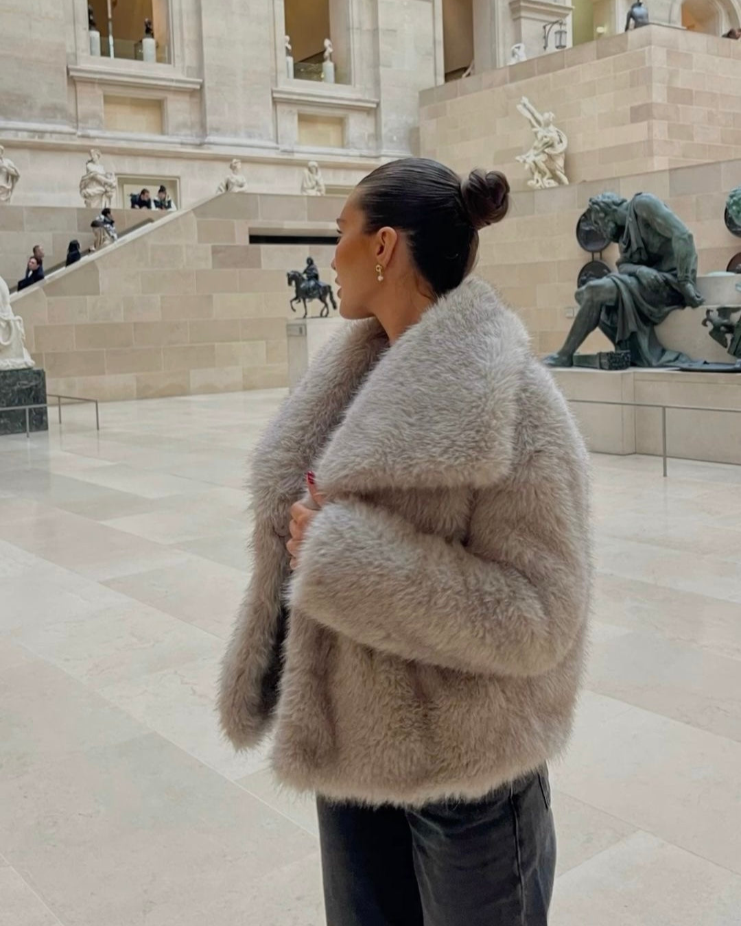 Jolie™ – Vega Faux Fur Jacket
