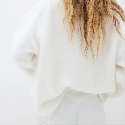 Aurora™ | Przytulny sweter w chmurki